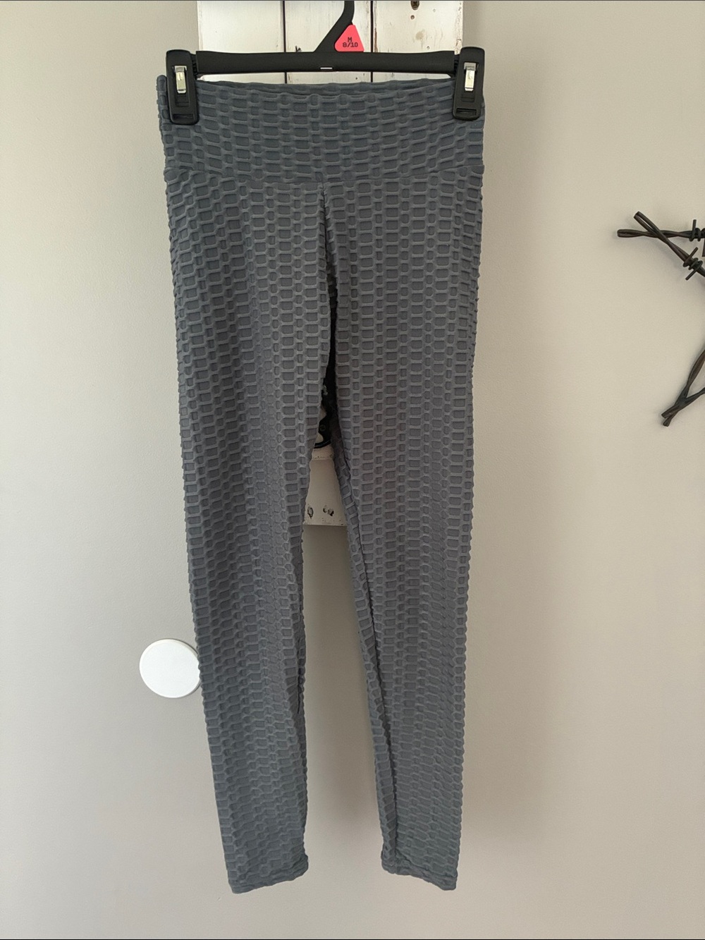Gray cinched butt and patterned leggings